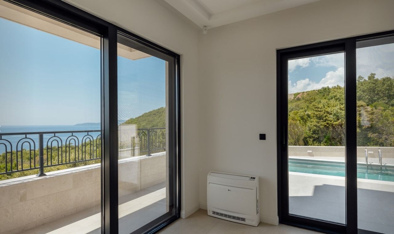 Вилла в Режевичах, Черногория, 318 м² - фото 14