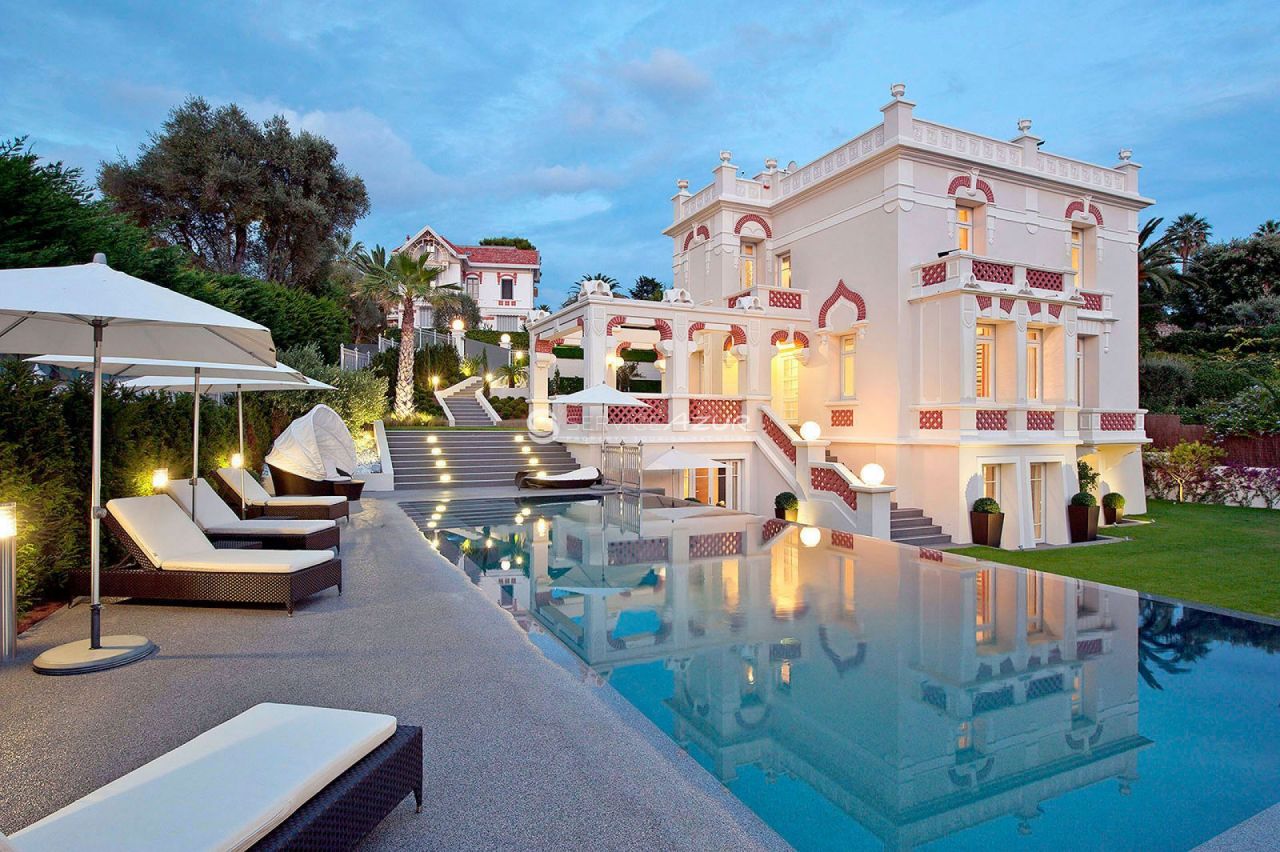 Вилла в Антибе, Франция, 420 м² - фото 13