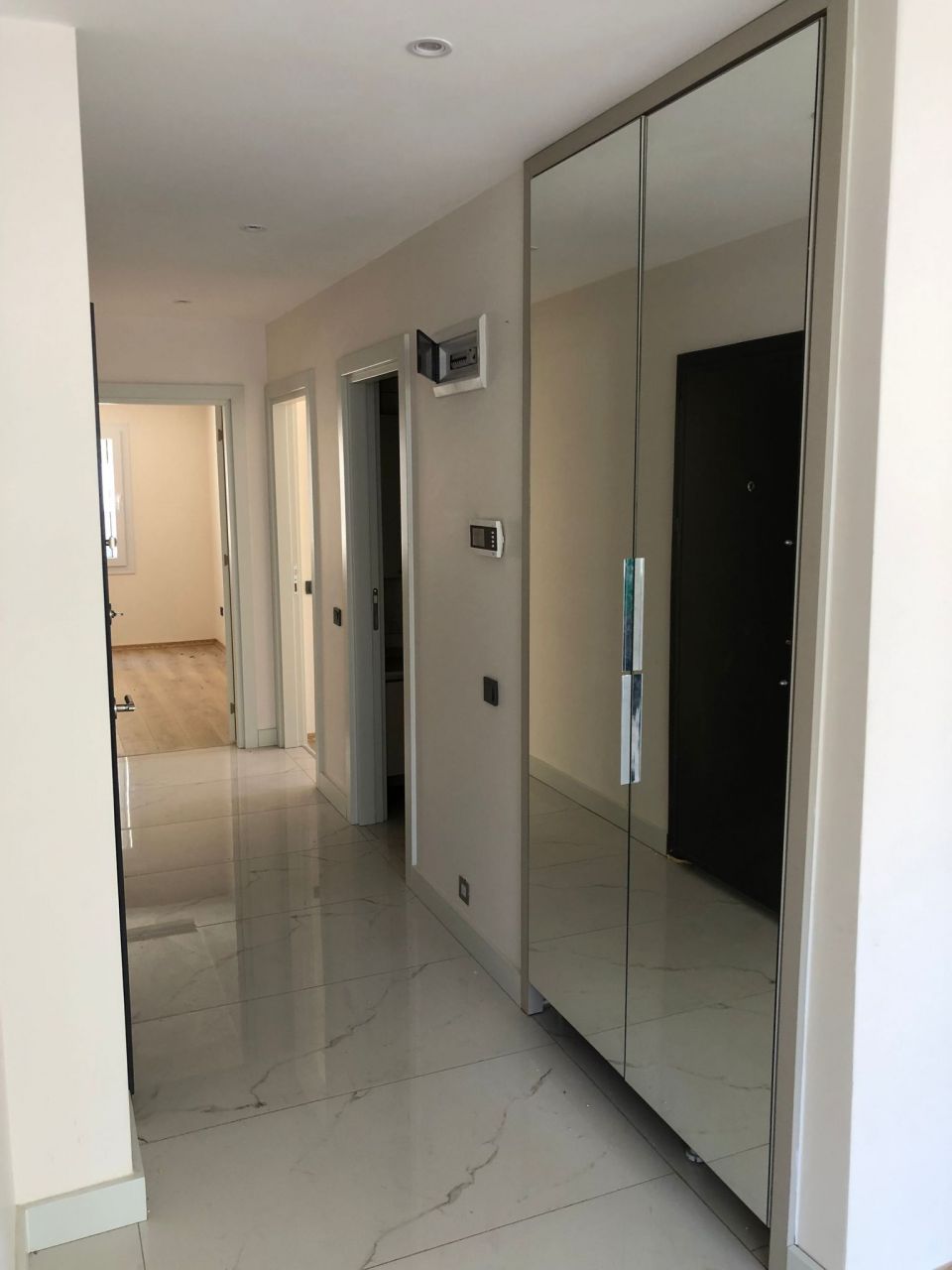 Квартира в Мерсине, Турция, 90 м² - фото 2