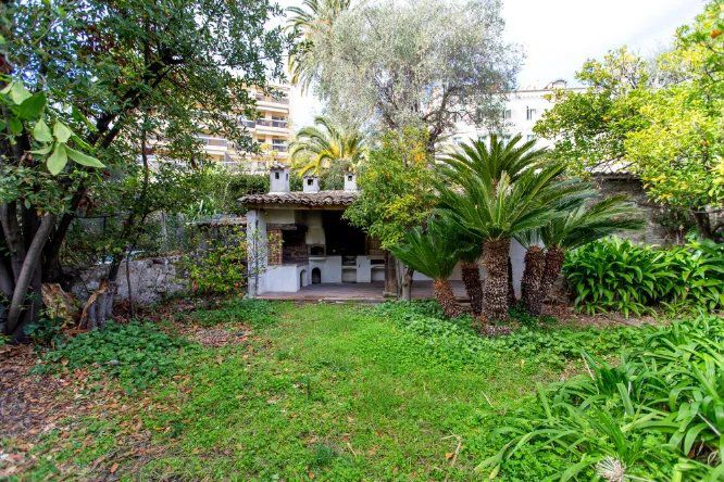 Дом в Больё-сюр-Мер, Франция, 355 м² - фото 4