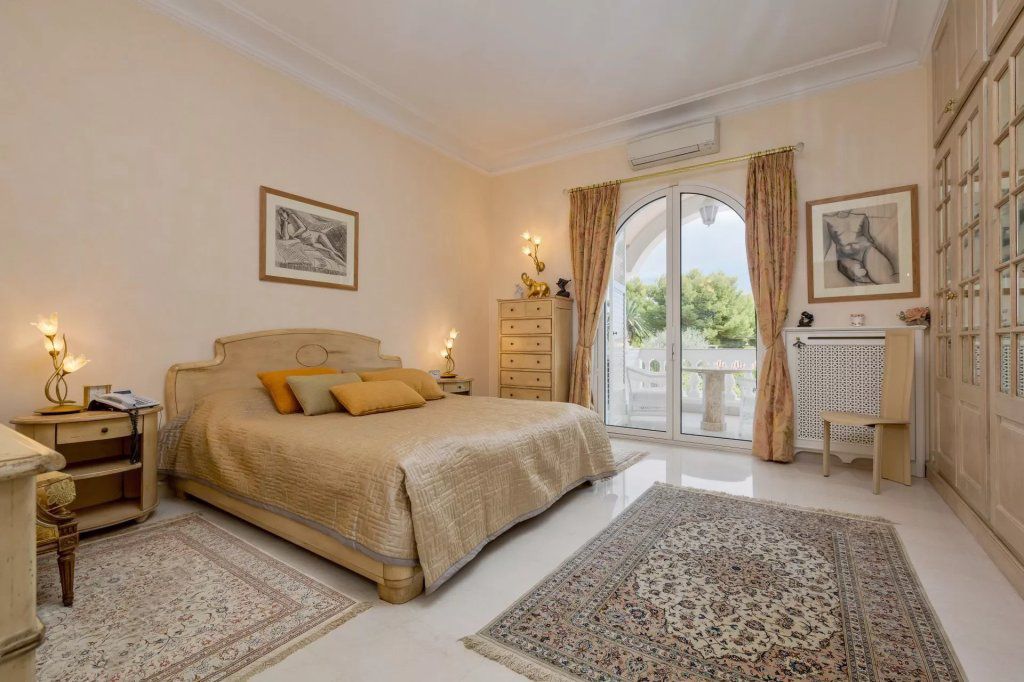 Вилла в Больё-сюр-Мер, Франция, 193 м² - фото 11