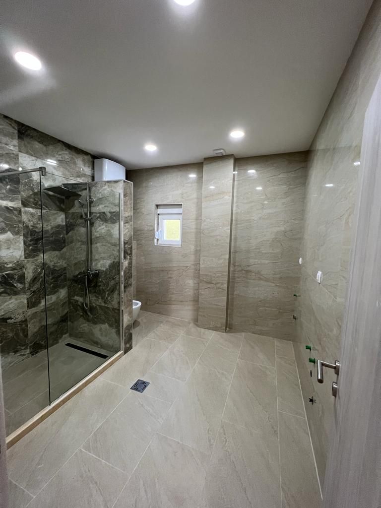 Квартира в Тивате, Черногория, 43 м² - фото 12