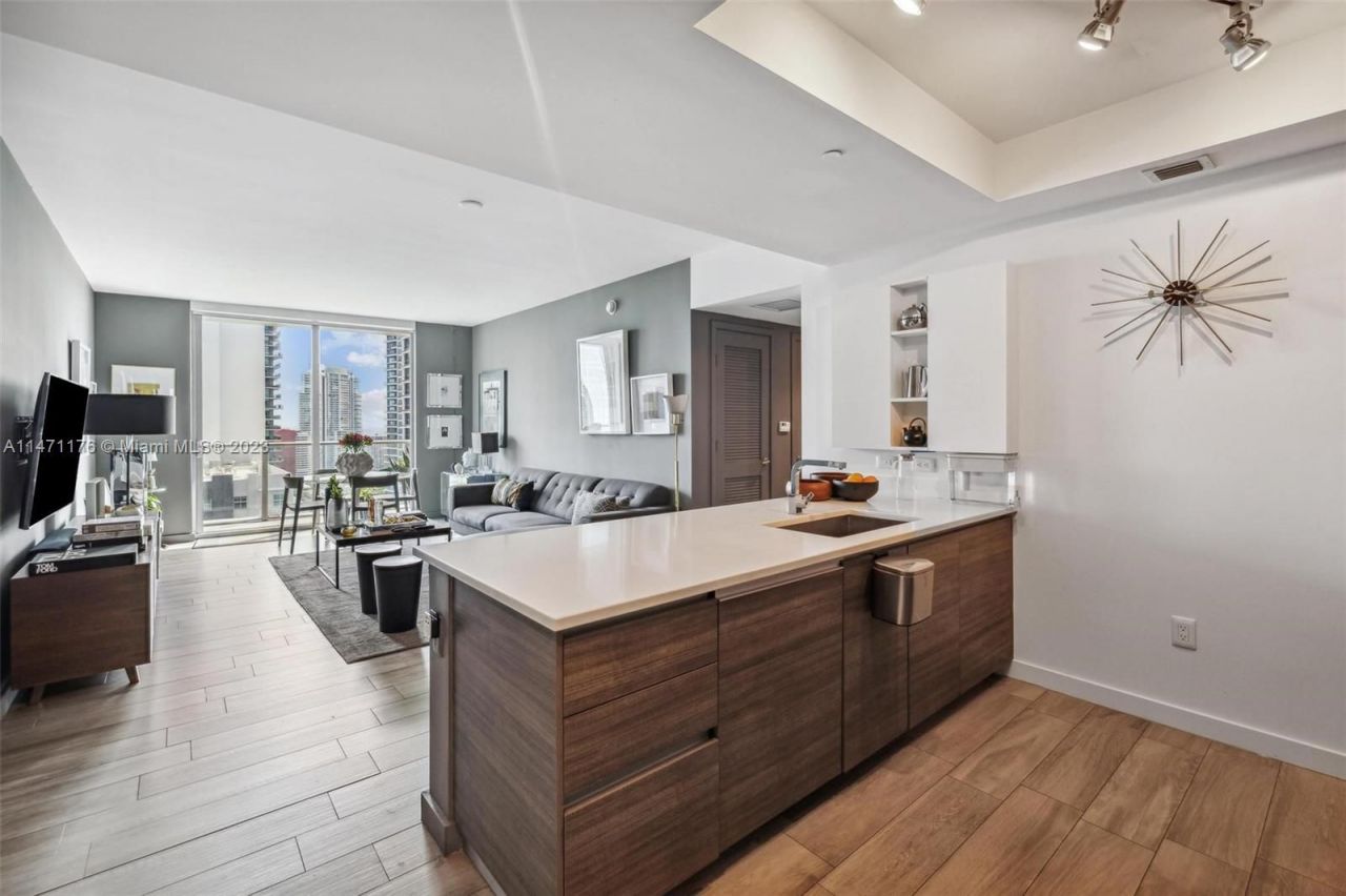 Квартира в Майами, США, 85 м² - фото 9