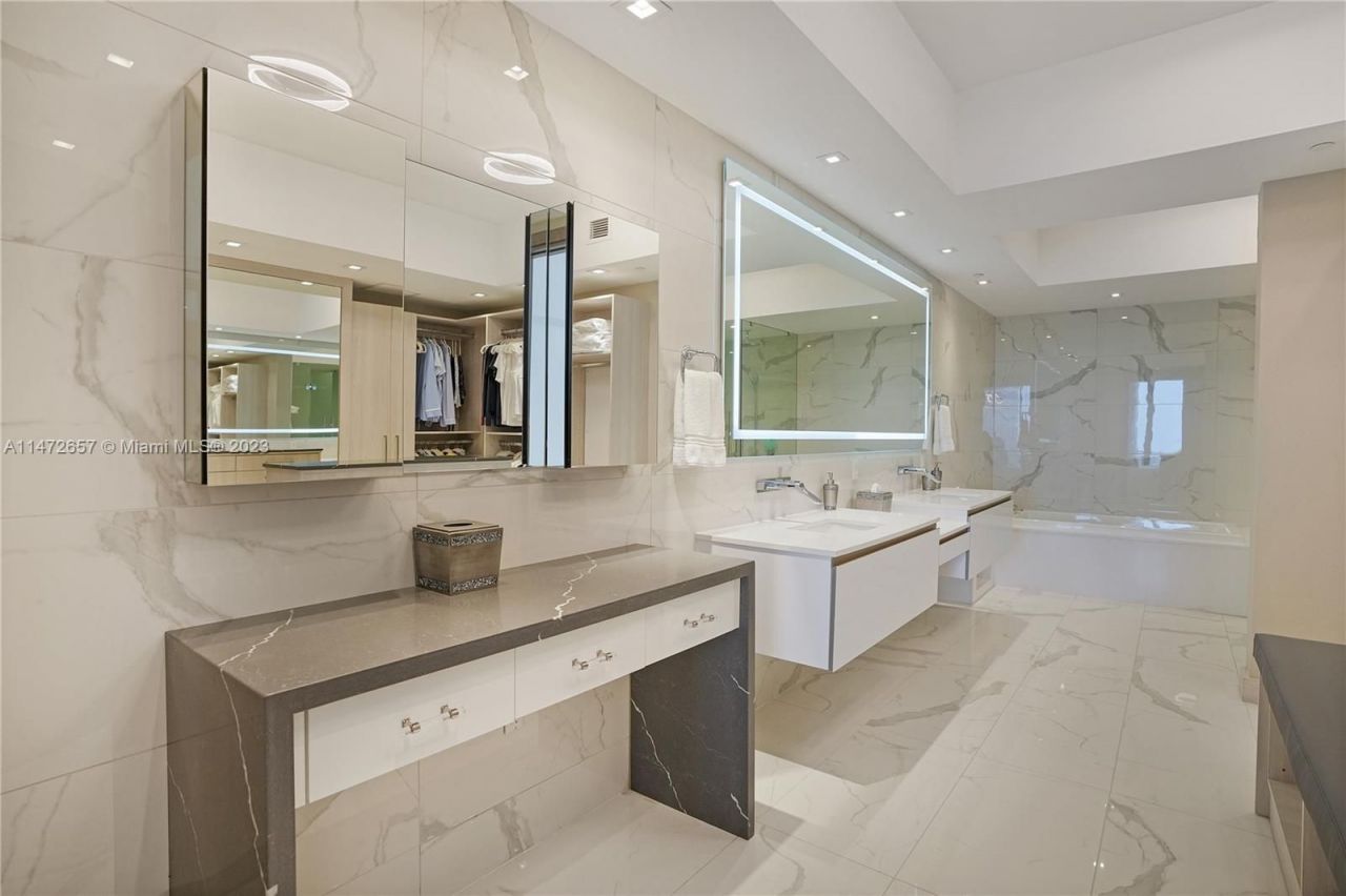 Квартира в Майами, США, 250 м² - фото 15