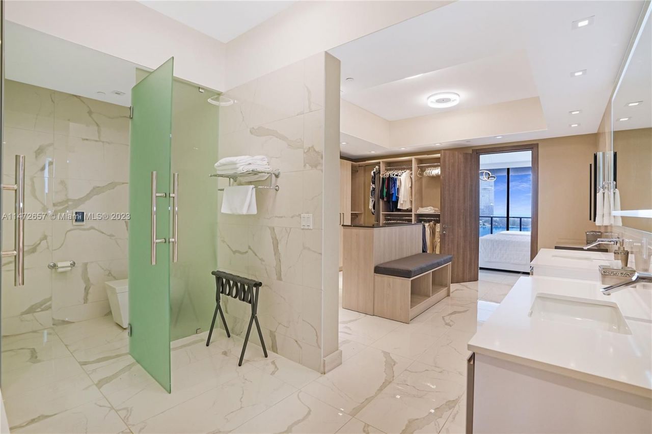 Квартира в Майами, США, 250 м² - фото 14