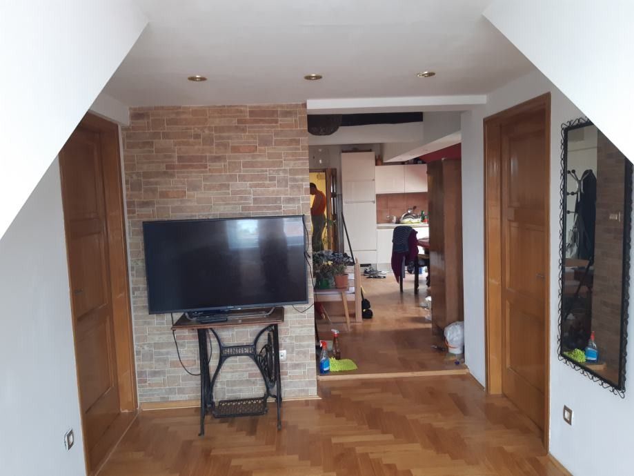 Квартира в Загребе, Хорватия, 75 м² - фото 1