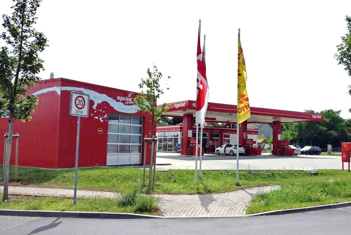 Коммерческая недвижимость в Берлине, Германия, 2 560 м² - фото 2