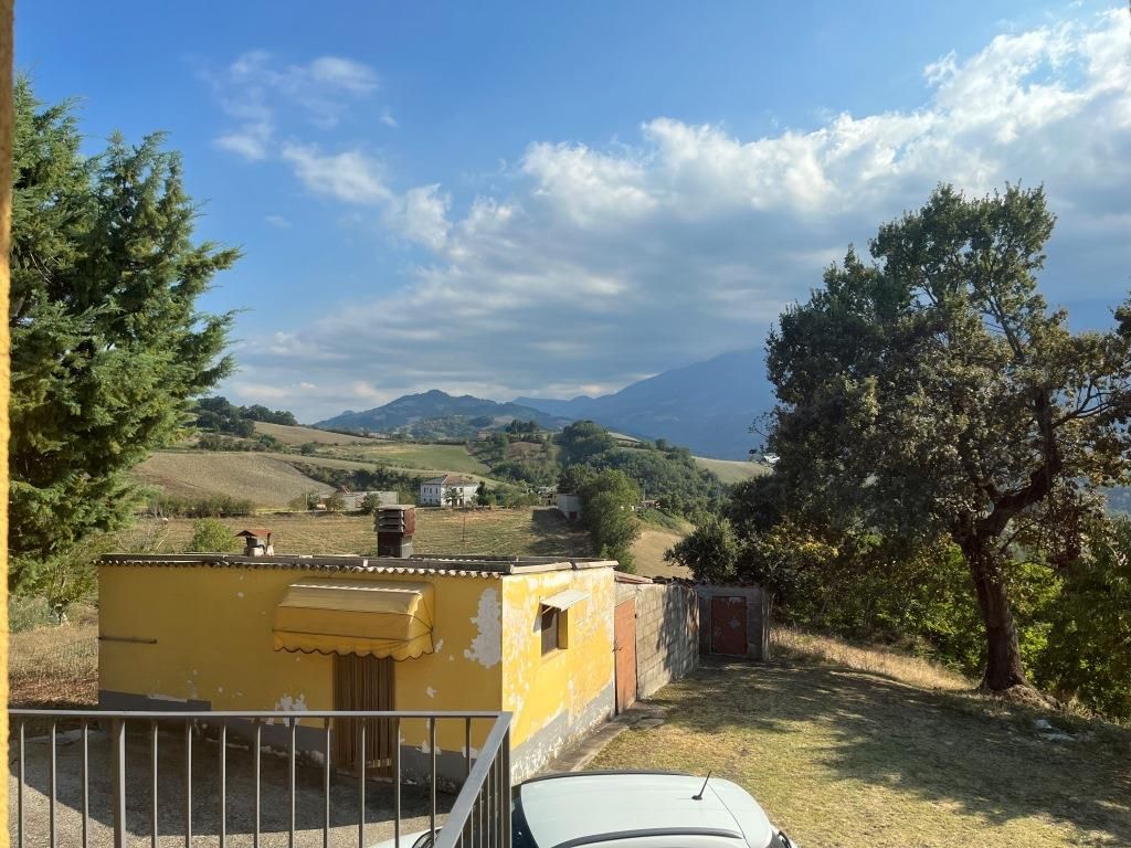 Дом в Бизенти, Италия, 138 м² - фото 2