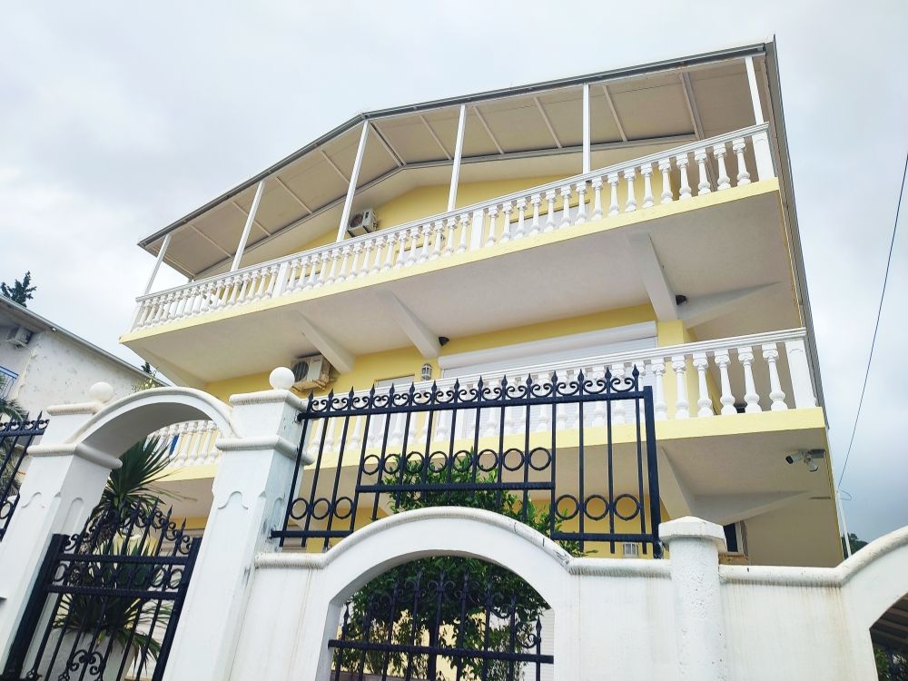 Дом в Сутоморе, Черногория, 339 м² - фото 2