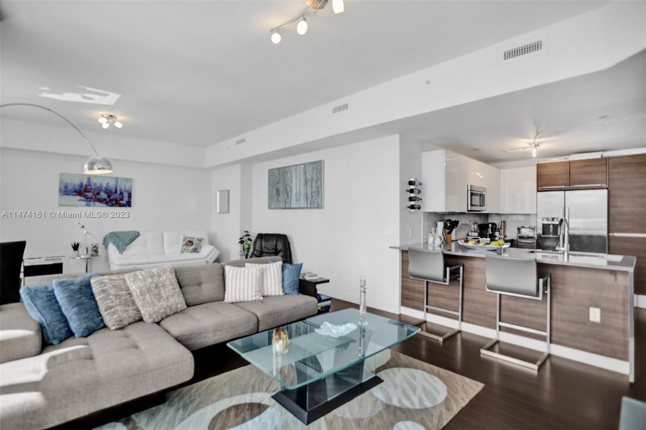 Квартира в Майами, США, 75 м² - фото 6