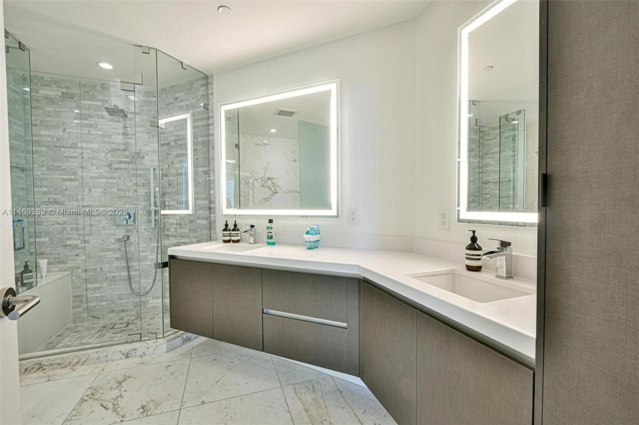 Квартира в Майами, США, 140 м² - фото 11