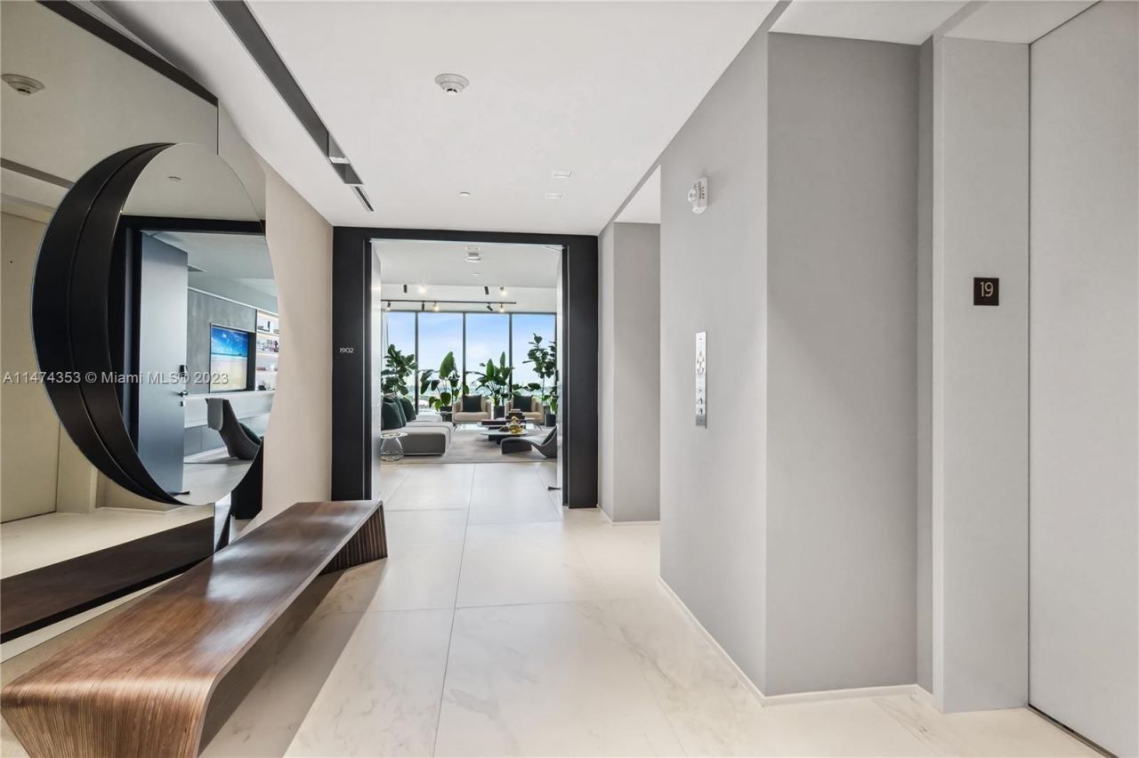 Квартира в Майами, США, 400 м² - фото 9