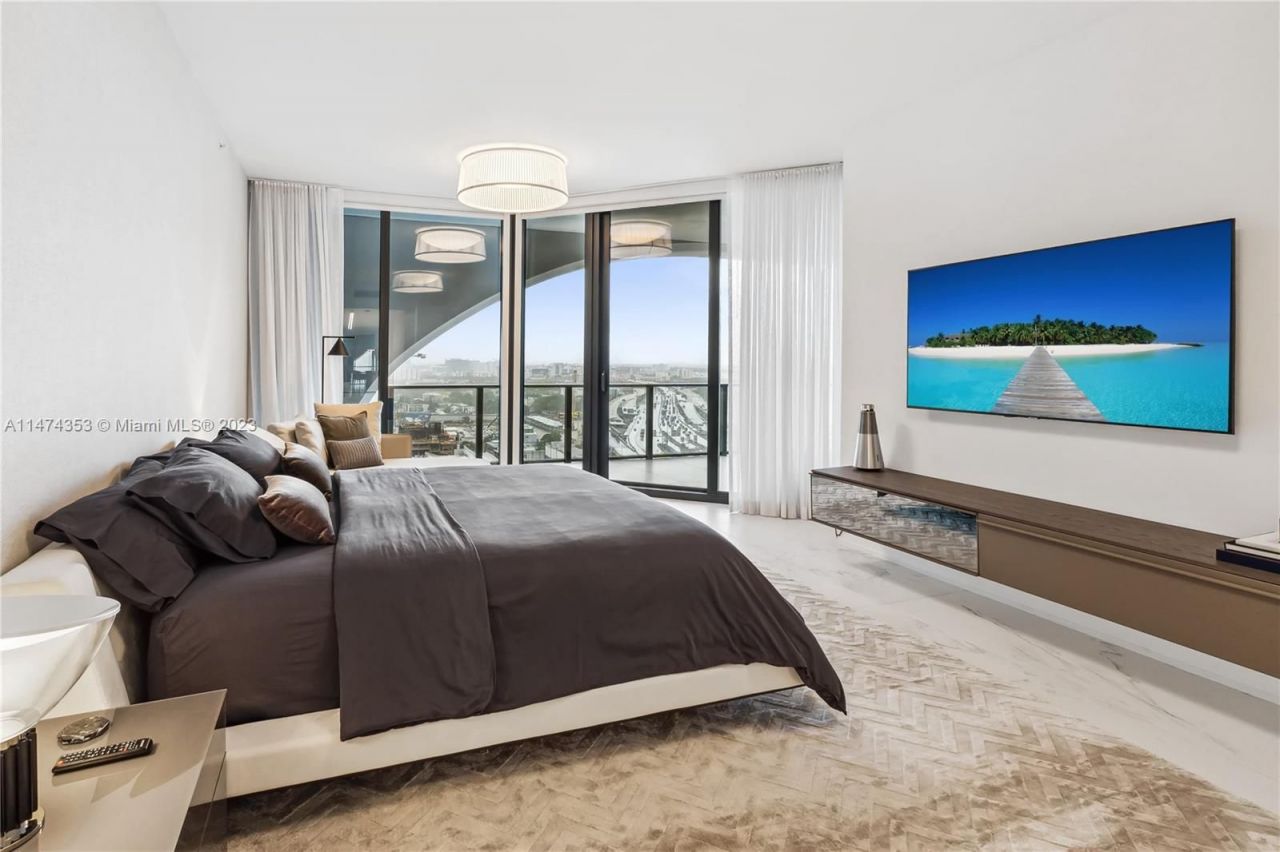 Квартира в Майами, США, 400 м² - фото 11