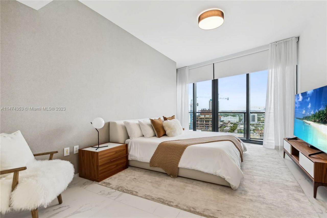 Квартира в Майами, США, 400 м² - фото 14