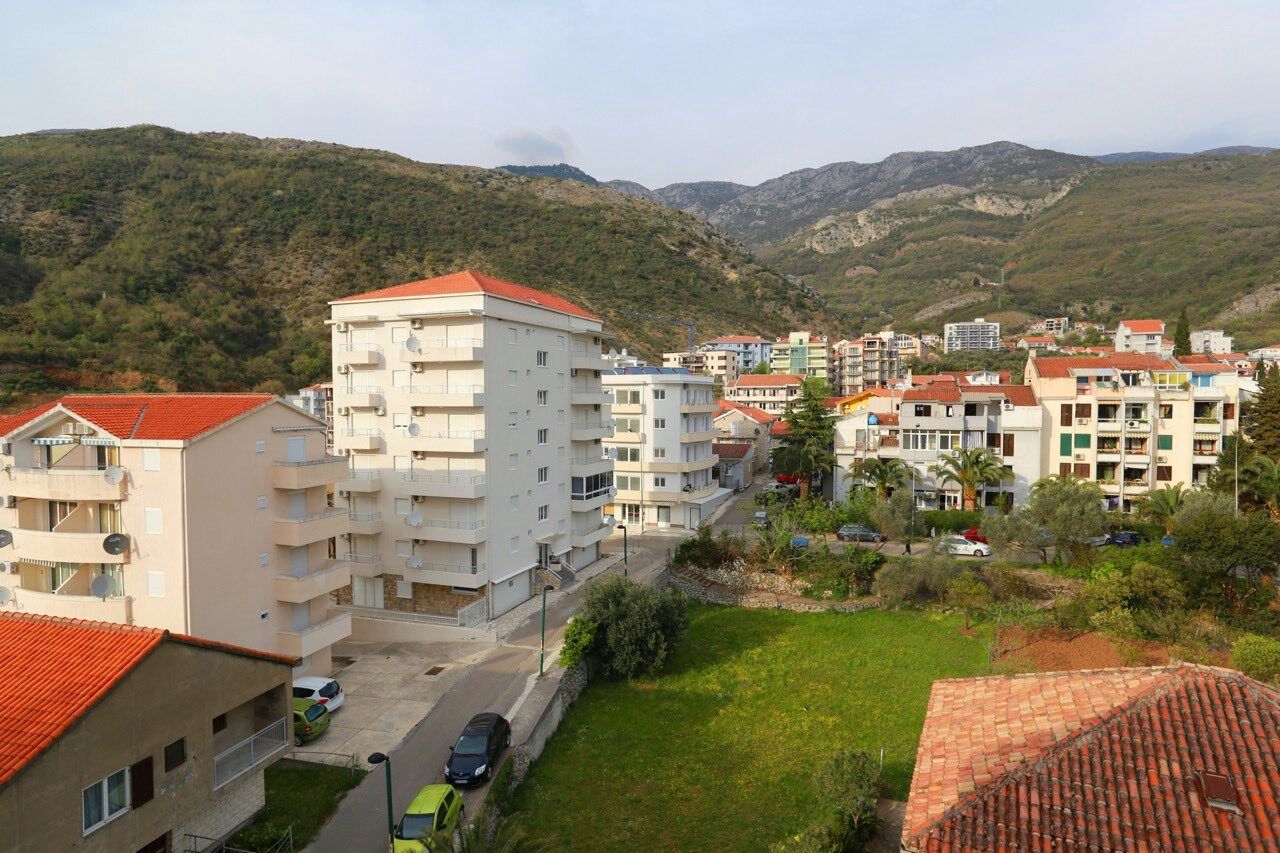 Апартаменты в Бечичи, Черногория, 35 м² - фото 1
