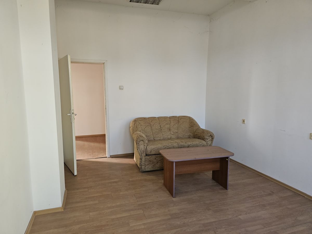 Магазин в Елхово, Болгария, 300 м² - фото 8