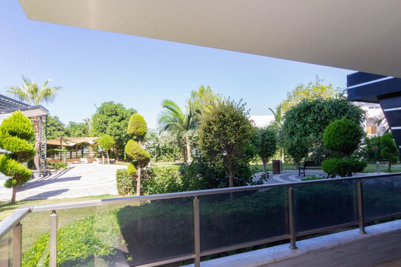 Квартира в Алании, Турция, 200 м² - фото 9