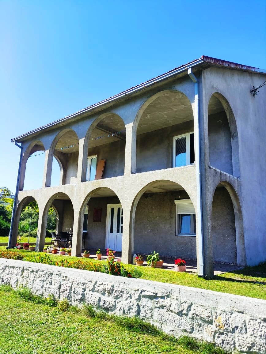 Дом в Никшиче, Черногория, 166 м2 - фото 1