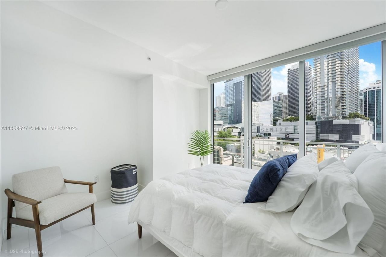 Квартира в Майами, США, 140 м² - фото 11