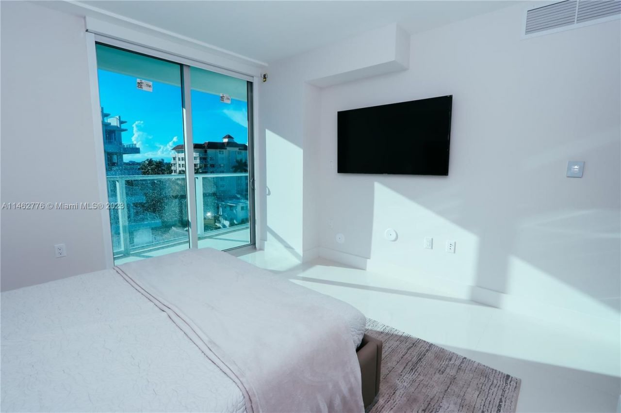 Квартира в Майами, США, 100 м² - фото 12