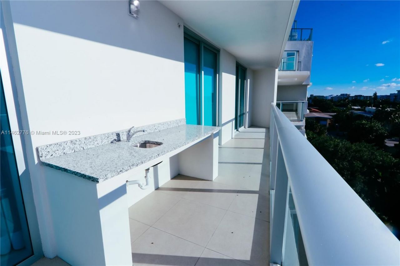 Квартира в Майами, США, 100 м² - фото 15