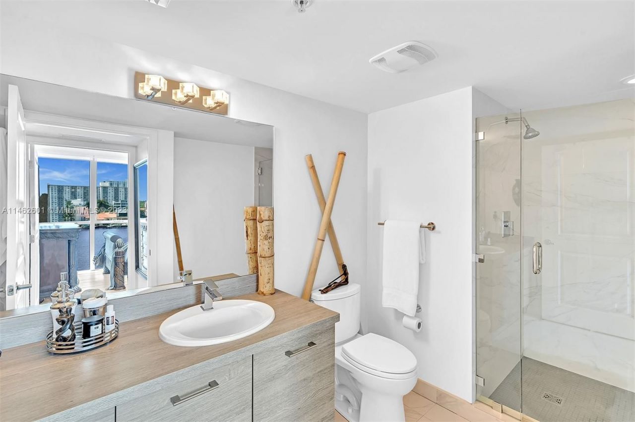 Квартира в Майами, США, 120 м² - фото 16