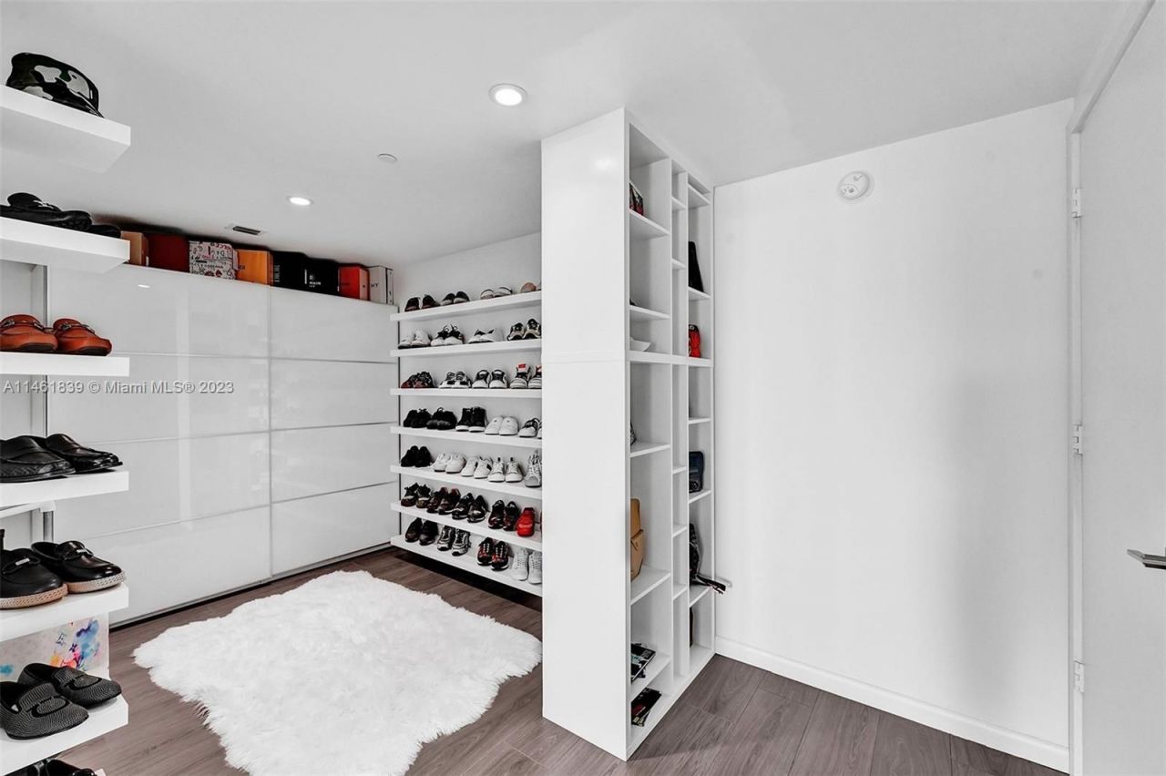 Квартира в Майами, США, 140 м² - фото 13