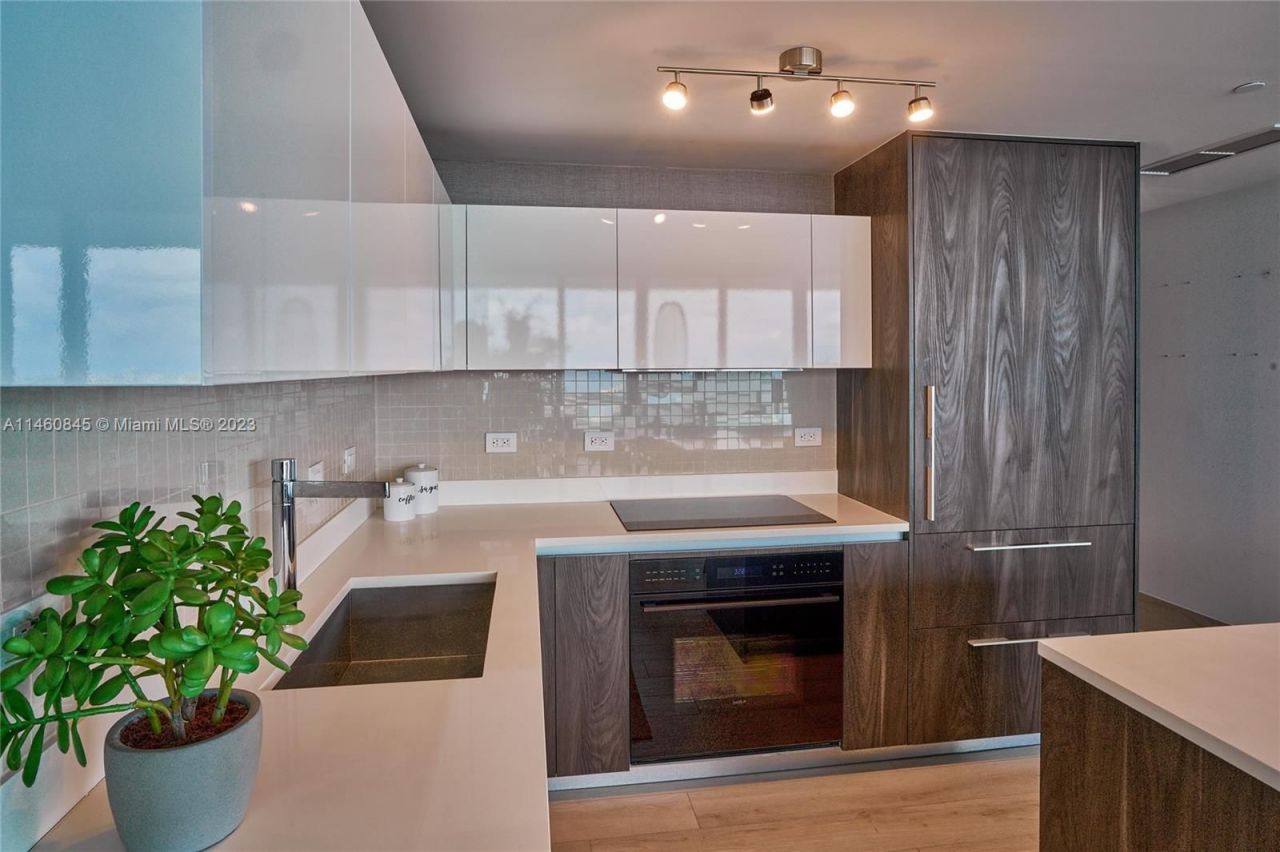 Квартира в Майами, США, 150 м² - фото 10