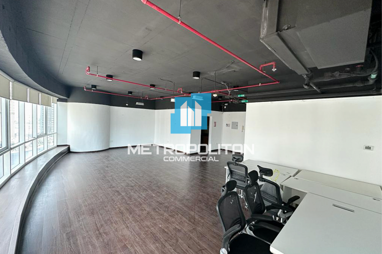 Офис в Дубае, ОАЭ, 80 м² - фото 1