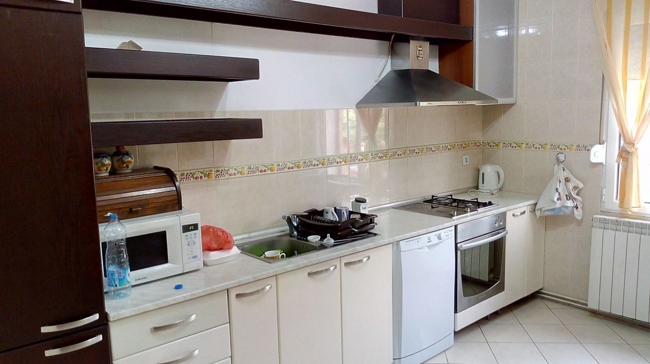 Вилла в Баре, Черногория, 200 м² - фото 3