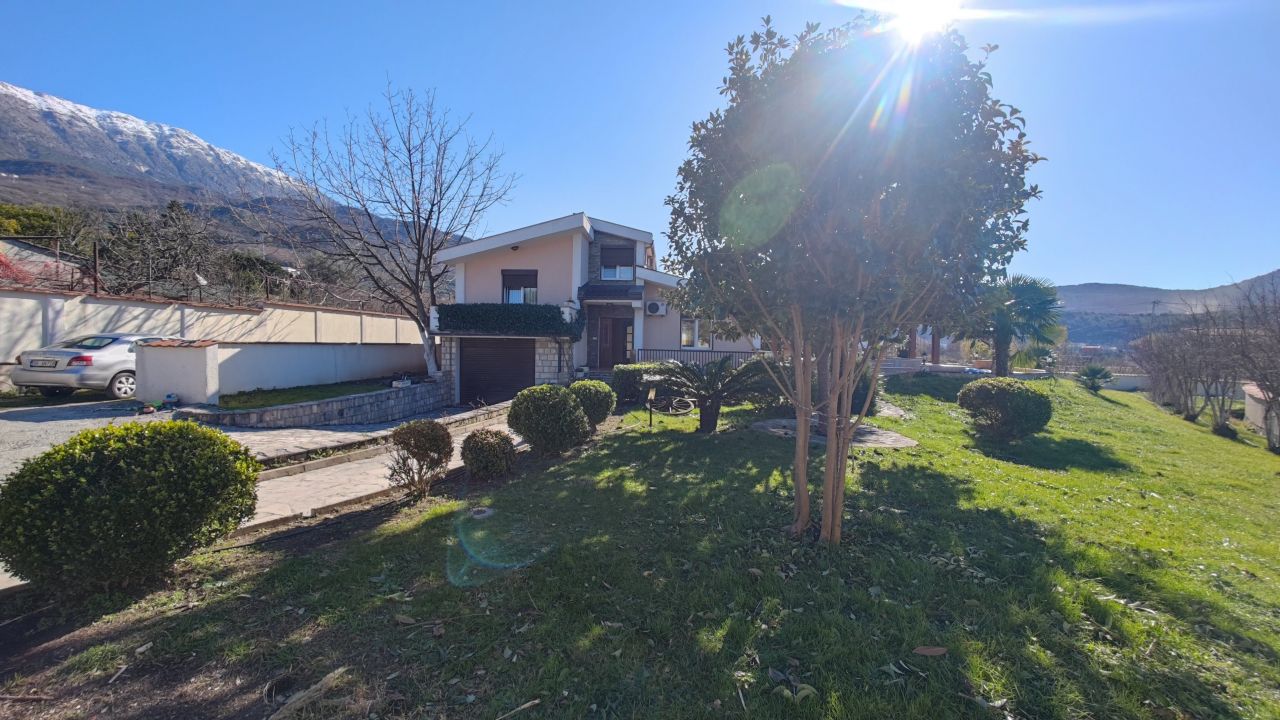 Вилла в Баре, Черногория, 200 м² - фото 6