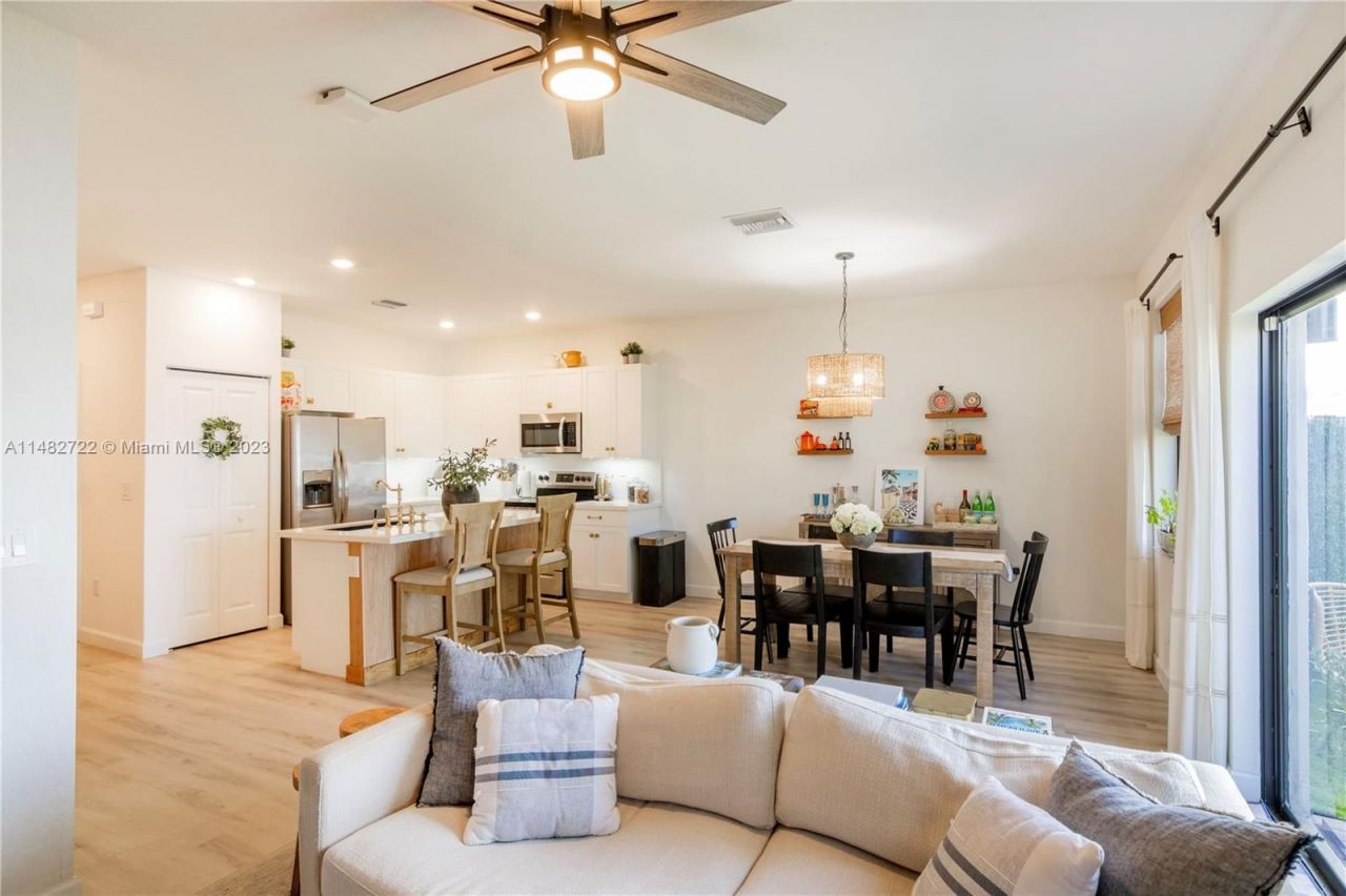 Таунхаус в Майами, США, 130 м² - фото 7