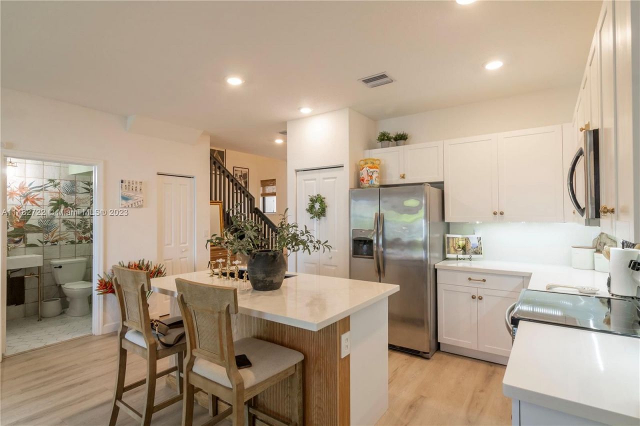 Таунхаус в Майами, США, 130 м² - фото 10