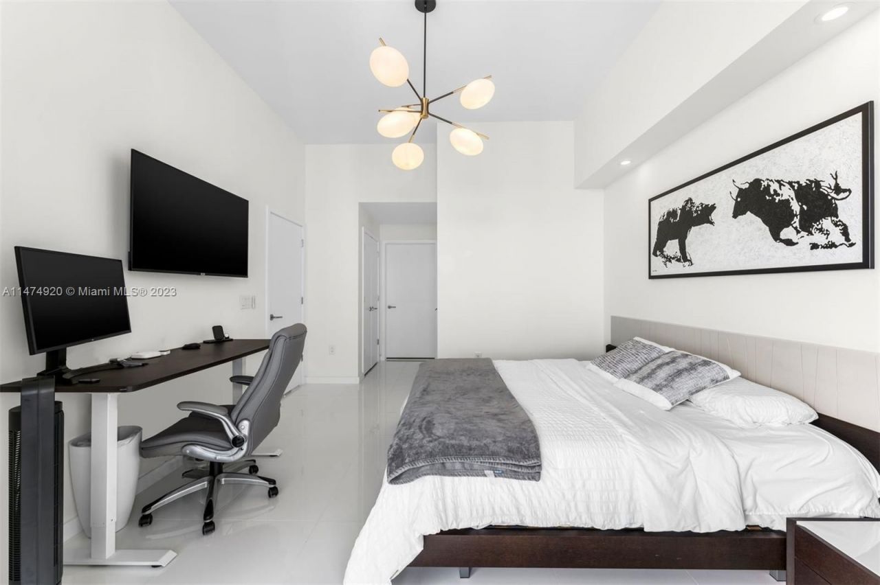 Квартира в Майами, США, 130 м² - фото 12