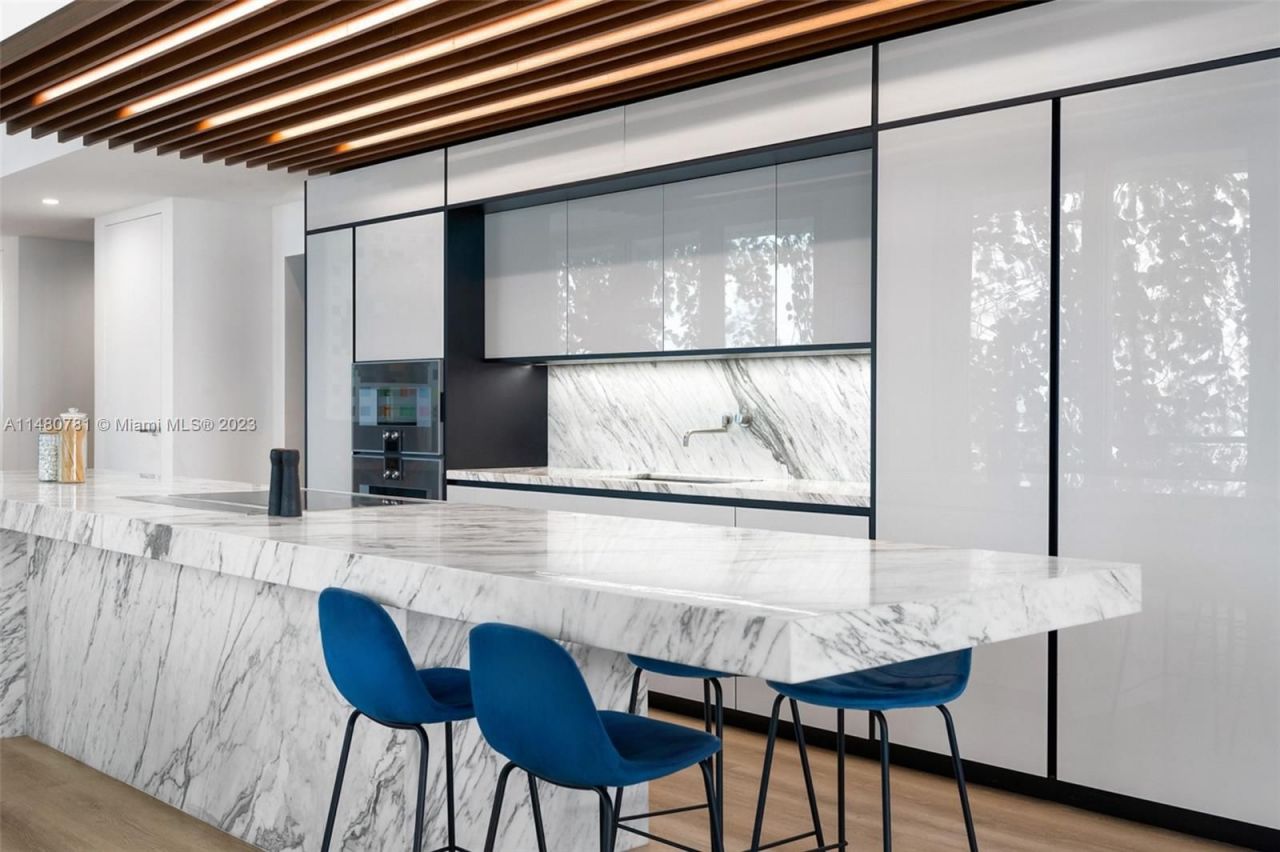 Квартира в Майами, США, 250 м² - фото 7