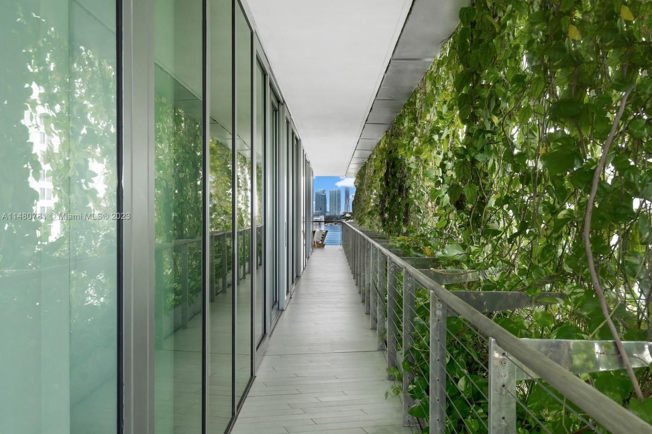 Квартира в Майами, США, 250 м² - фото 15