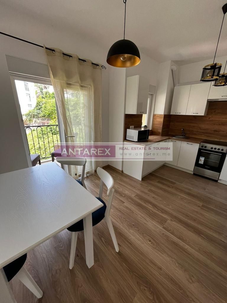 Апартаменты в Бечичи, Черногория, 55 м² - фото 2