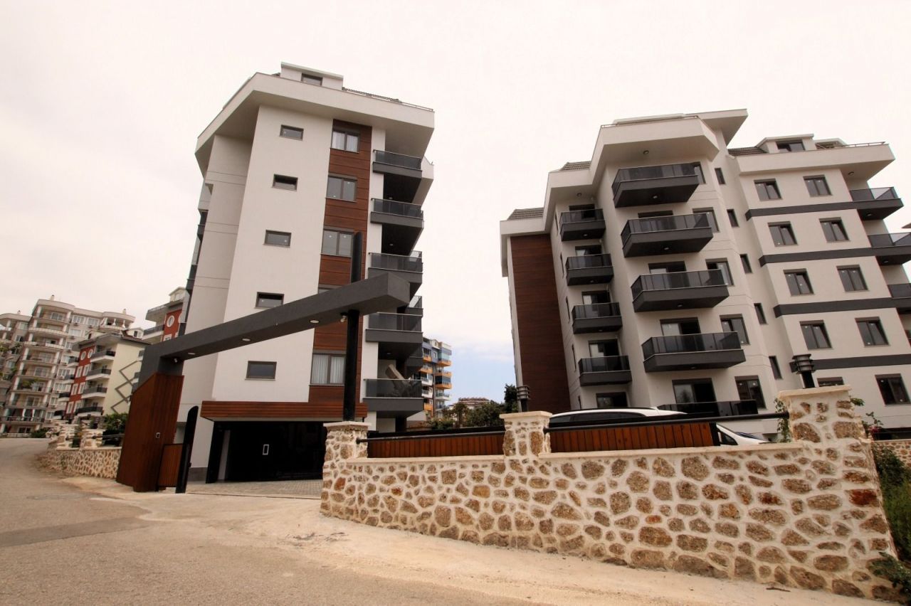 Квартира в Алании, Турция, 1 000 м2 - фото 1