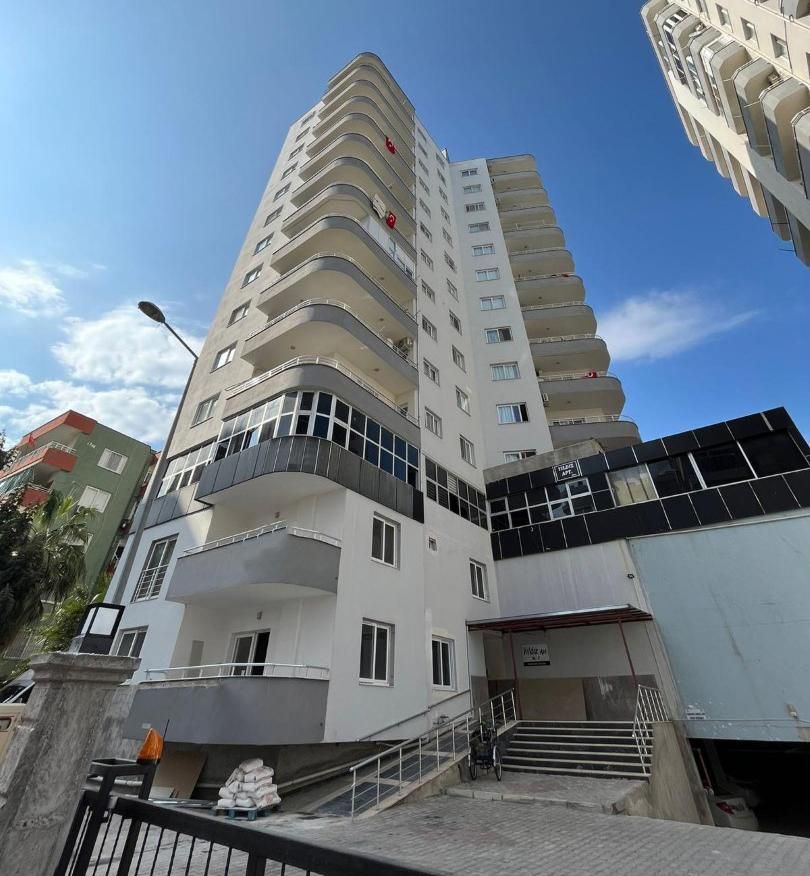 Апартаменты в Мерсине, Турция, 200 м² - фото 1