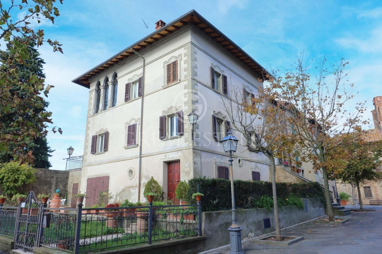 Дом в Лучиньяно, Италия, 302.25 м2 - фото 1