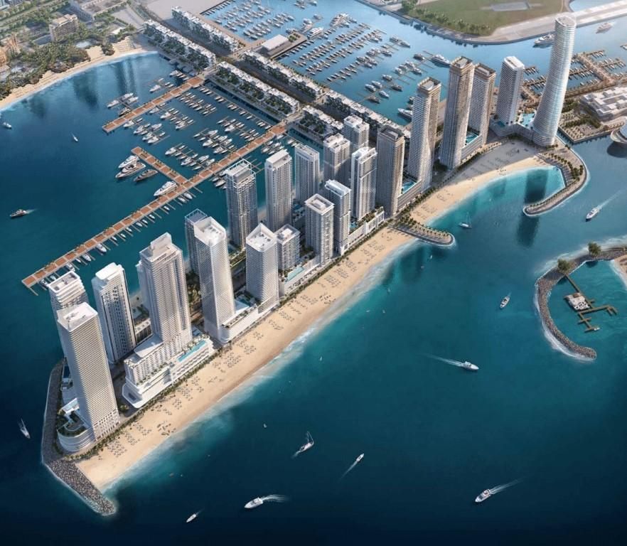 Какое море в эмиратах в дубае. Emaar Beachfront Dubai. Недвижимость в Дубае. Новый проект в Дубае. Дубай первая Береговая.