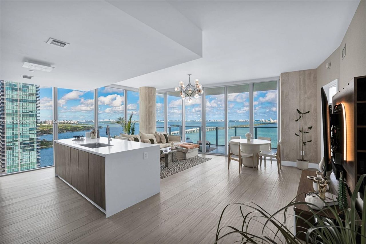 Квартира в Майами, США, 160 м² - фото 2