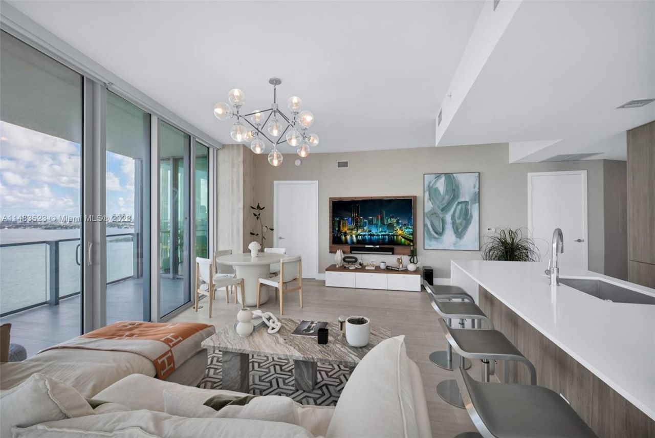 Квартира в Майами, США, 160 м² - фото 14