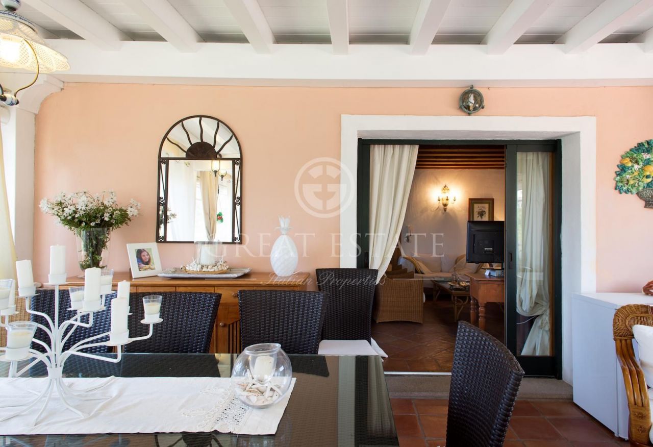 Вилла в Сассари, Италия, 382.9 м² - фото 3