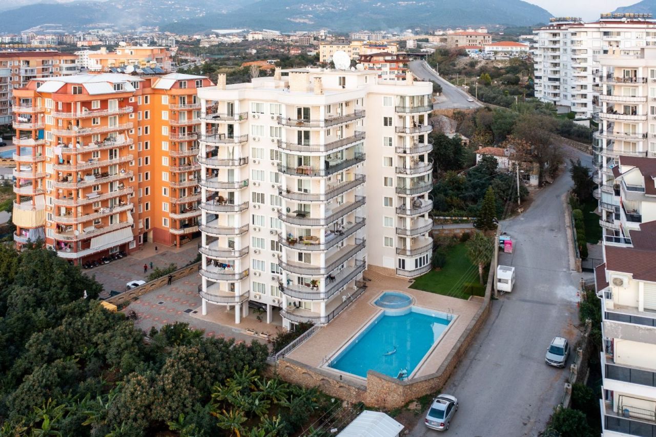 Квартира в Алании, Турция, 110 м² - фото 1