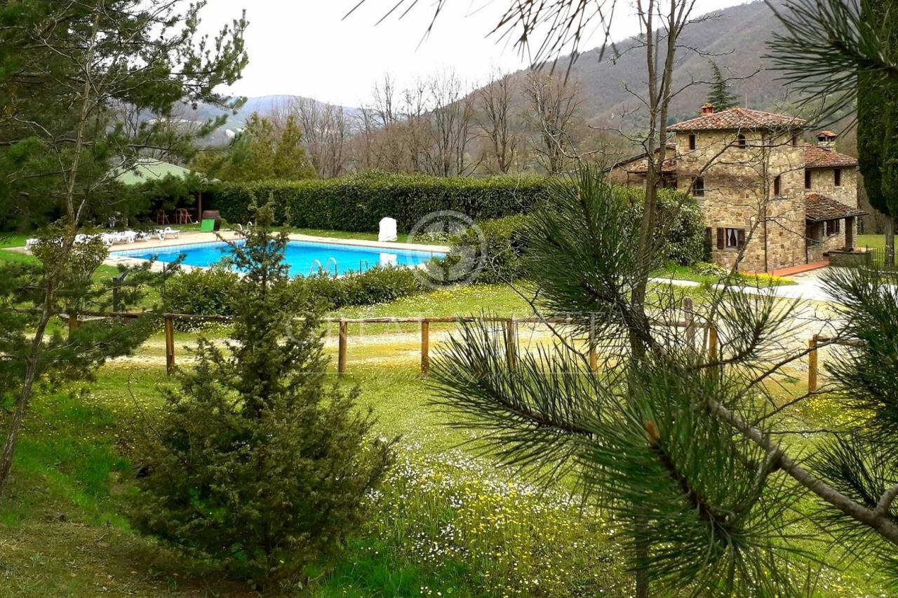 Дом в Кьюси, Италия, 892 м² - фото 3