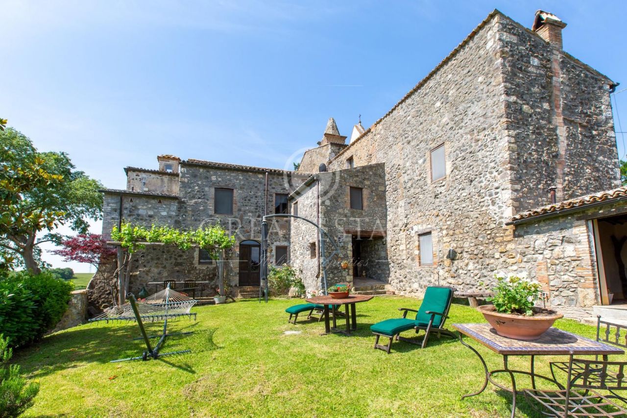 Дом в Орвието, Италия, 348.2 м² - фото 4