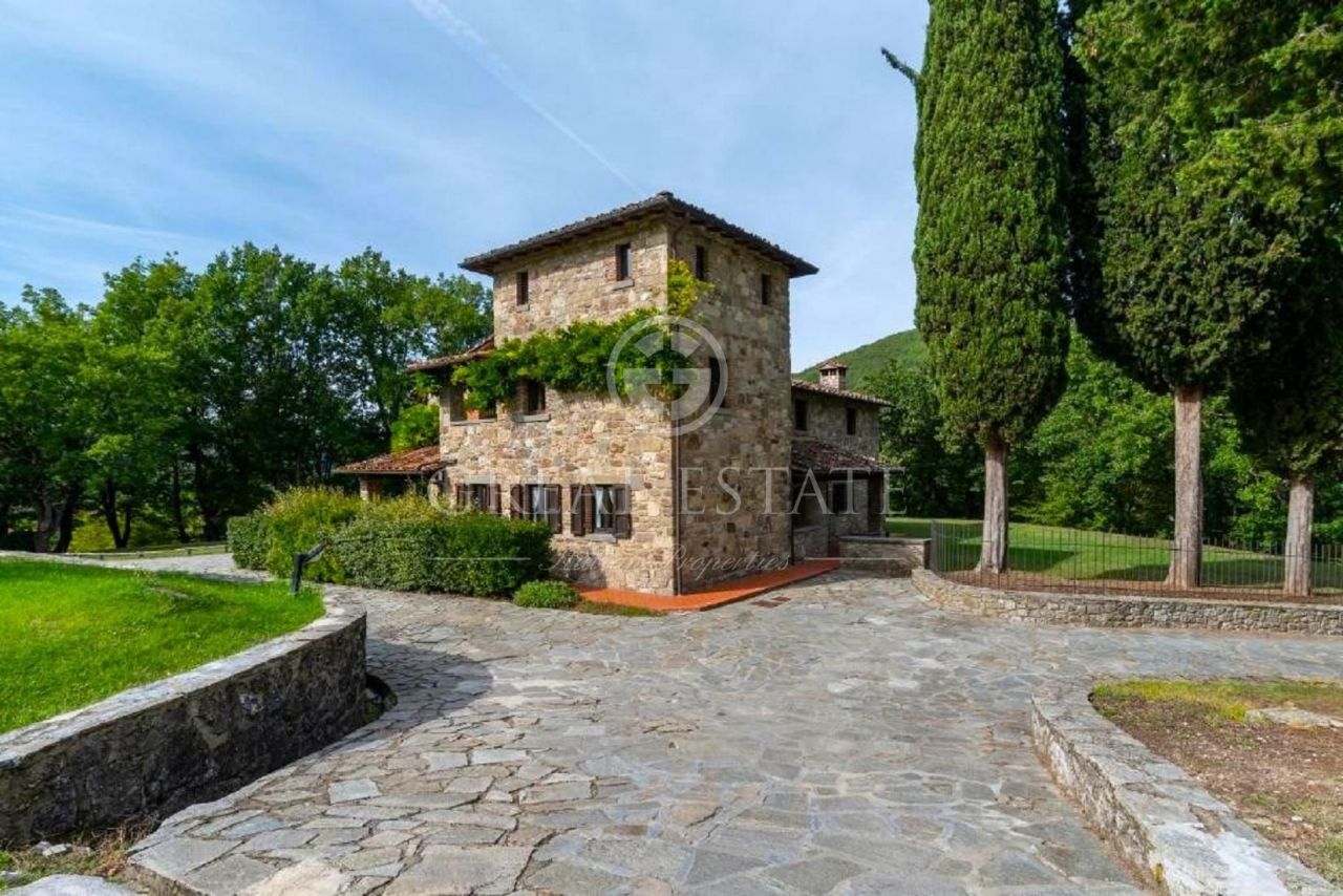 Дом в Кьюси, Италия, 892 м² - фото 4