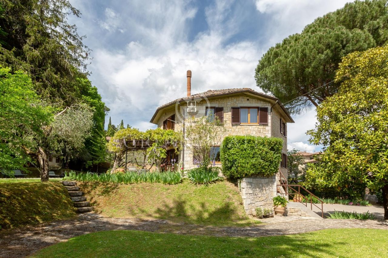 Вилла в Четоне, Италия, 396 м² - фото 5