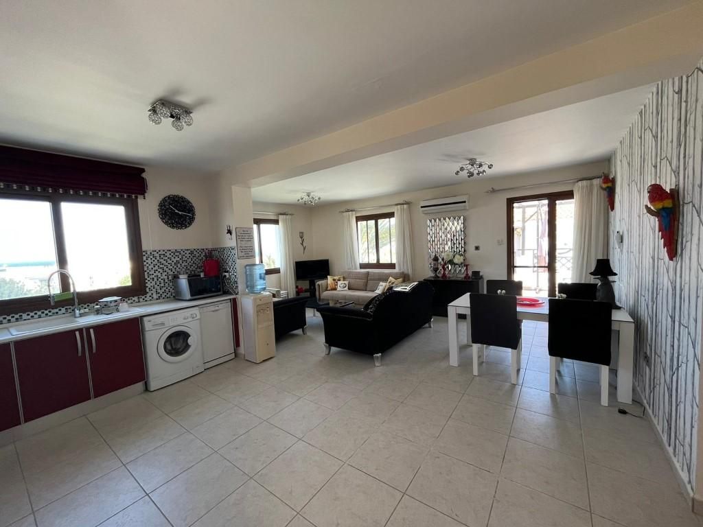 Квартира в Кирении, Кипр, 75 м² - фото 2